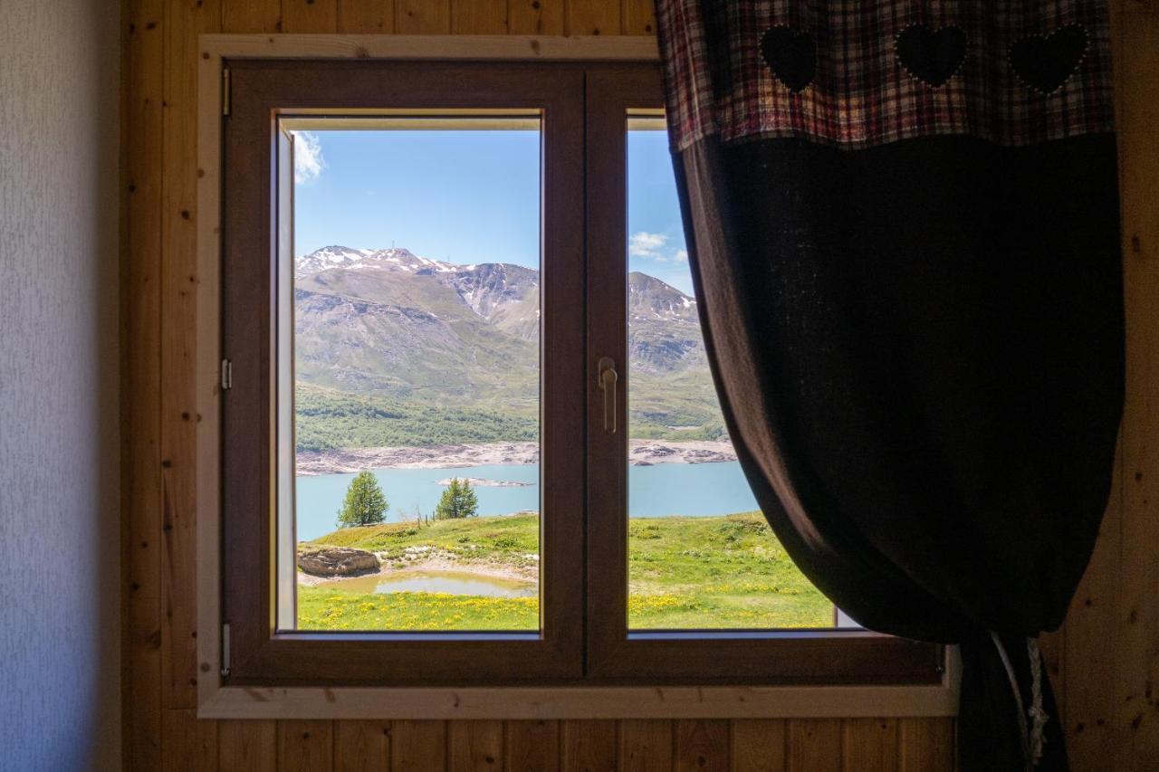 Les Roches Blanches Hotell Lanslebourg-Mont-Cenis Exteriör bild